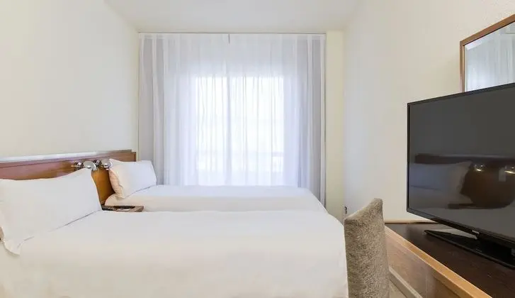 Standard Üç Kişilik Oda, Balkon