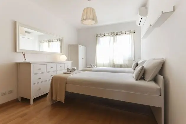 Apart Daire, 2 Yatak Odası, 2 Banyolu, Nehir Manzaralı
