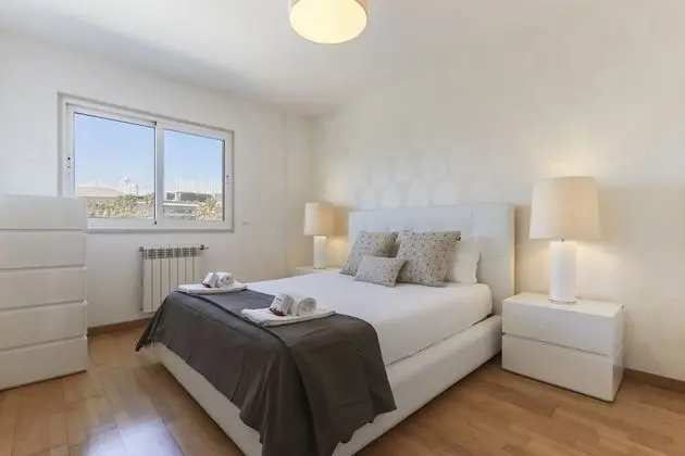 Apart Daire, 2 Yatak Odası, 2 Banyolu, Nehir Manzaralı