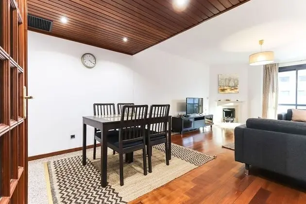 Apart Daire, 2 Yatak Odası, Sigara İçilmez