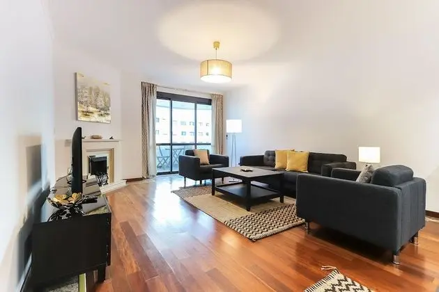 Apart Daire, 2 Yatak Odası, Sigara İçilmez