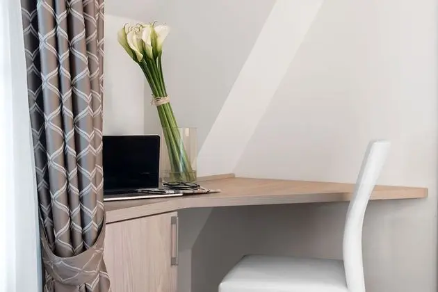 Standard Tek Büyük veya İki Ayrı Yataklı Oda