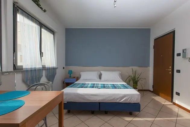 Standard Stüdyo, Küçük Mutfak