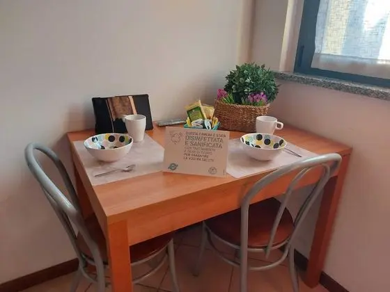 Standard Stüdyo, Küçük Mutfak