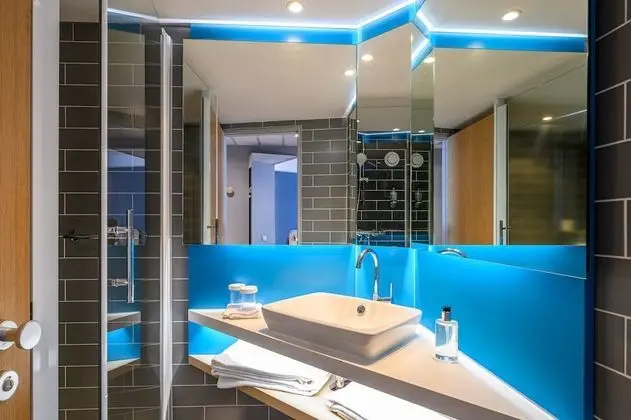 Standard Oda, 1 Çift Kişilik Yatak (Walk-In Shower)