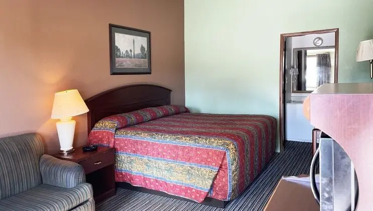 Oda, 1 En Büyük (King) Boy Yatak, Engellilere Uygun, Sigara İçilmez