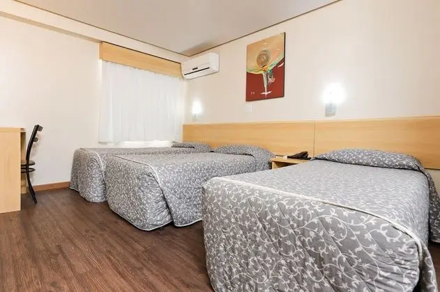 Standard Üç Kişilik Oda, 3 Tek Kişilik Yatak