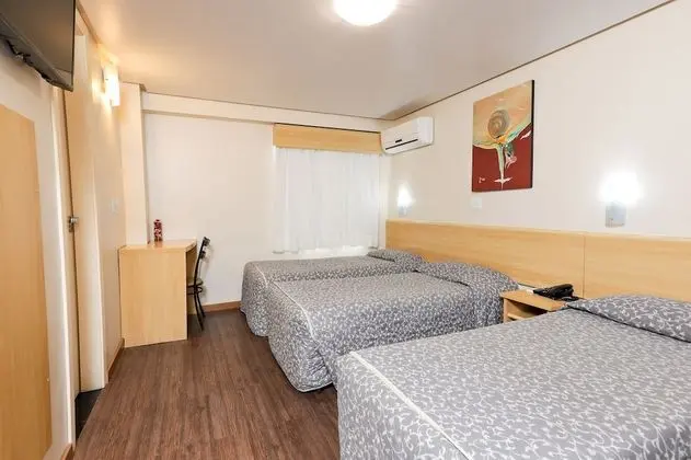 Standard Üç Kişilik Oda, 3 Tek Kişilik Yatak