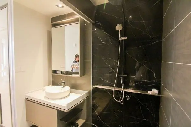 Deluxe Studio