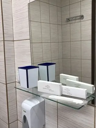 Basic Oda, Sadece erkekler için