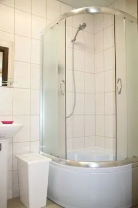 Basic Üç Kişilik Oda
