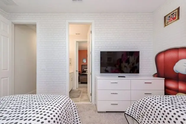 Villa (Solara Resort 9 Bedroom  6 Bathroom R)