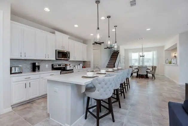 Villa (Solara Resort 9 Bedroom  6 Bathroom R)