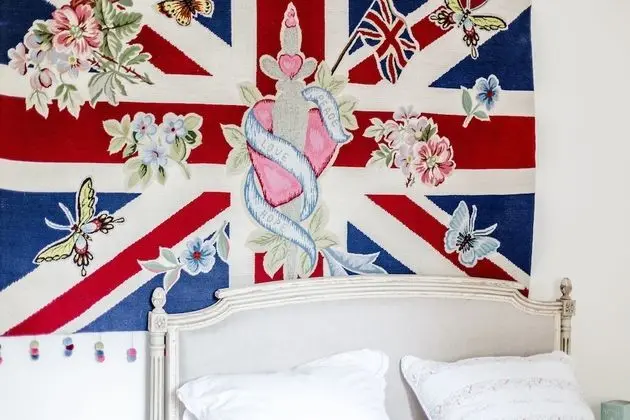 Basic Tek Büyük veya İki Ayrı Yataklı Oda