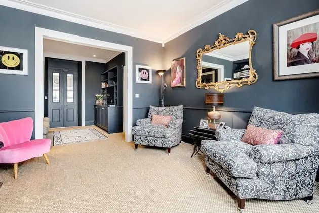 Basic Tek Büyük veya İki Ayrı Yataklı Oda