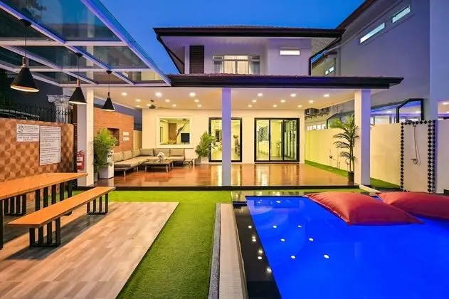 Luxury Villa