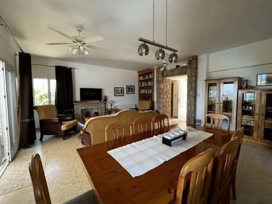 Villa, Sigara İçilebilir
