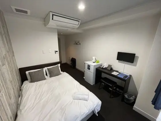 Tek Büyük Yataklı Oda, Sigara İçilmez (without Kitchenette)