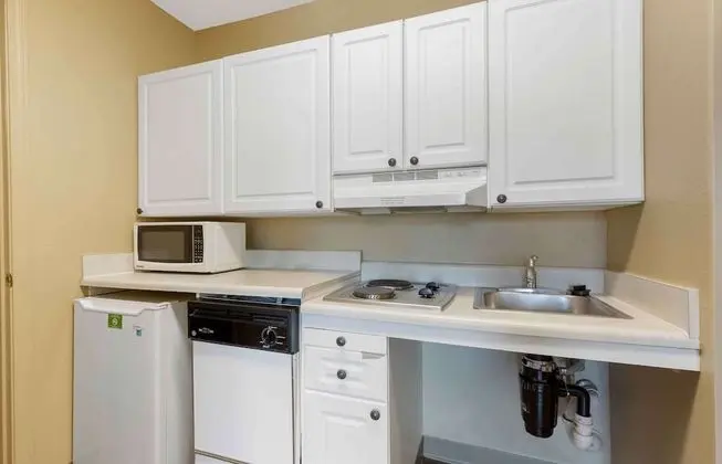 Süit, 1 En Büyük (King) Boy Yatak ve Çekyat, Engellilere Uygun, Sigara İçilmez (One Bedroom)