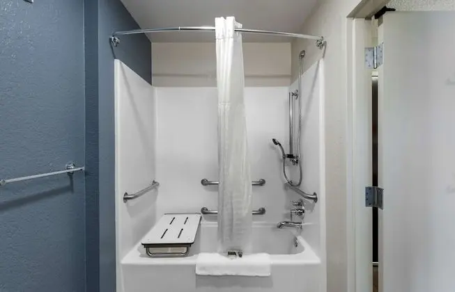 Deluxe Stüdyo, 1 Büyük (Queen) Boy Yatak ve Çekyat, Engellilere Uygun, Sigara İçilmez
