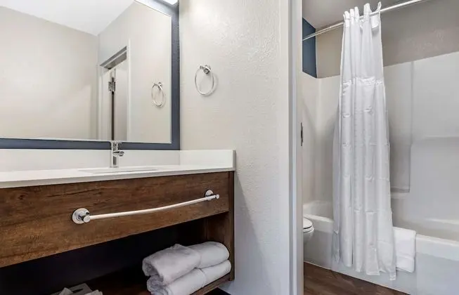 Süit, 1 En Büyük (King) Boy Yatak, Engellilere Uygun, Sigara İçilmez (1 Bedroom)