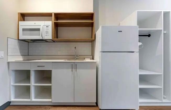 Standard Stüdyo, 2 Büyük (Queen) Boy Yatak, Sigara İçilmez, Buzdolabı (Microwave)