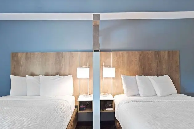 Deluxe Stüdyo, Sigara İçilmez