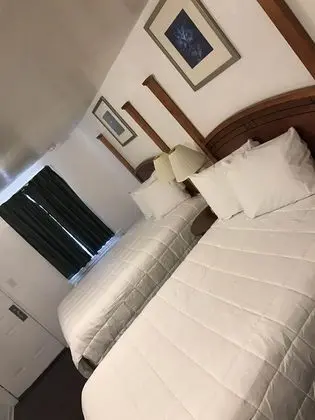 Oda, 2 Çift Kişilik Yatak