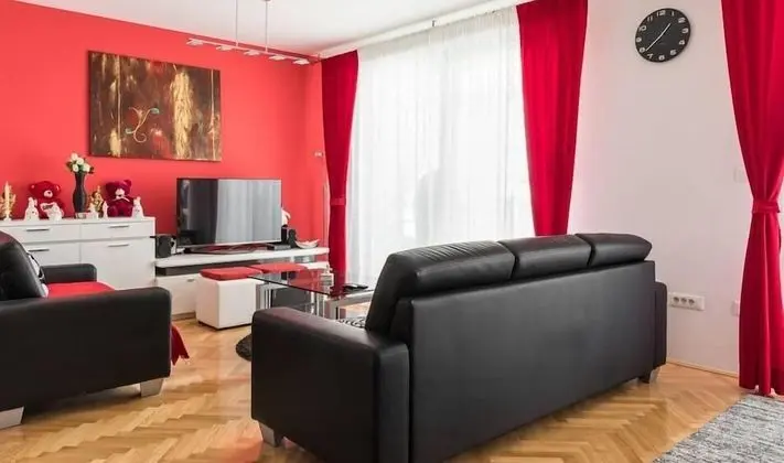 Deluxe Apart Daire