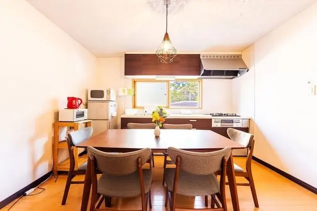 Ev, Sigara İçilmez (Private Vacation Home)