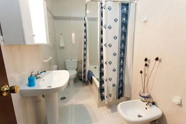 Ortak Ranzalı Oda, Karma Ranzalı Oda, Ortak Banyo (1 bed)