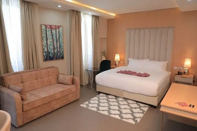 Junior Stüdyo Süit