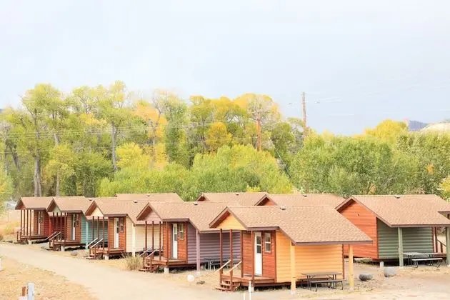 Basic Tek Büyük veya İki Ayrı Yataklı Oda, Birden Çok Yatak (NO PRIVATE BATHROOM)