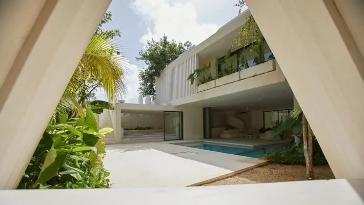 Luxury Villa (Eye of Horus, House Design Awards)