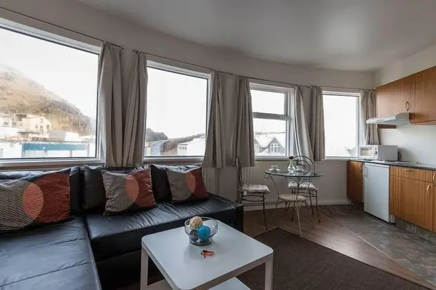 Basic Stüdyo (2 Guests)