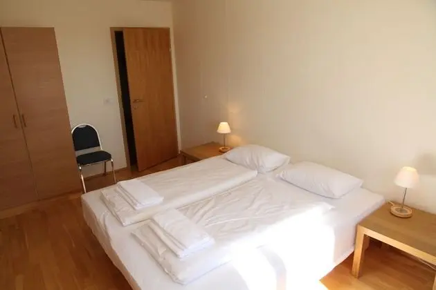 Standard Tek Büyük veya İki Ayrı Yataklı Oda, Ortak Banyo