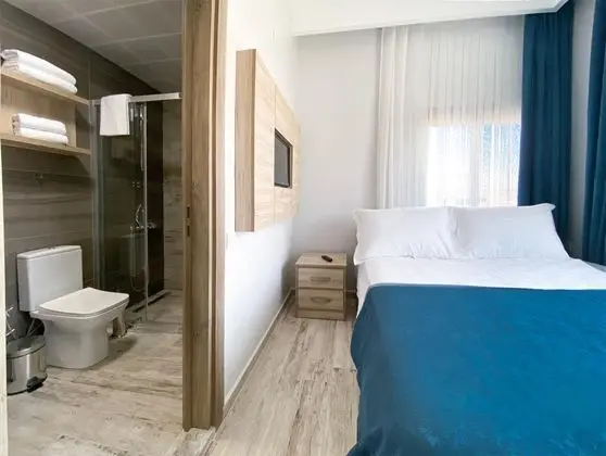 Standart Oda, Deniz Manzaralı, Fransız Balkonlu