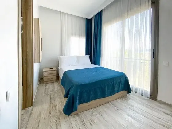Standart Oda, Deniz Manzaralı, Fransız Balkonlu