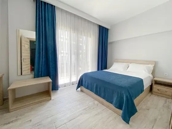 Standart Oda, Marina Manzaralı, Balkonlu