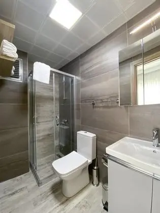 Standart Oda, Marina Manzaralı, Balkonlu
