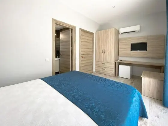 Standart Oda, Marina Manzaralı, Balkonlu