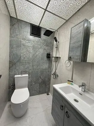 Classic Tek Büyük Yataklı Oda
