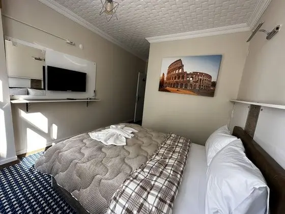 Deluxe Tek Büyük Yataklı Oda, Sigara İçilebilir
