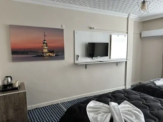 Deluxe Tek Büyük Yataklı Oda, Sigara İçilebilir