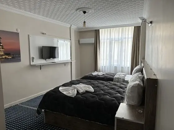 Deluxe Tek Büyük Yataklı Oda, Sigara İçilebilir