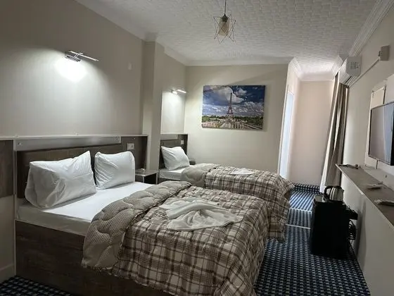 Deluxe Tek Büyük Yataklı Oda, Sigara İçilebilir