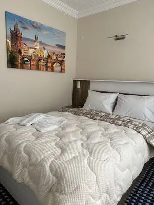 Deluxe Tek Büyük Yataklı Oda, Sigara İçilebilir