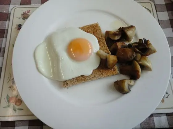 Tek Büyük Yataklı Oda, Banyolu/Duşlu, Bahçe Manzaralı