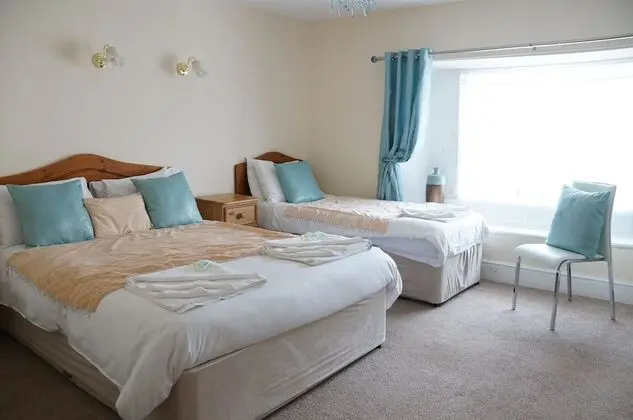 Family Üç Kişilik Oda, Banyolu/Duşlu