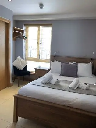 Tek Büyük Yataklı Oda